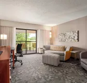 Courtyard by Marriott Springfield hotel detail image 7
