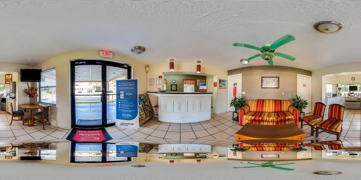 Econo Lodge Crystal River hotel detail image 2