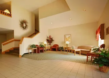 Syracuse Inn & Suites hotel thumbnail 4