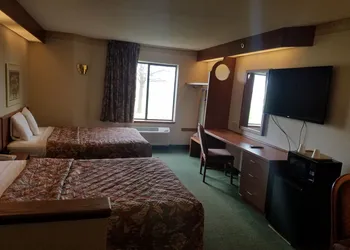 Syracuse Inn & Suites hotel thumbnail 8