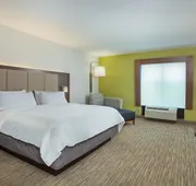 Holiday Inn Express & Suites Lebanon-Nashville Area by IHG hotel detail image 3