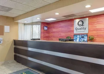 Quality Inn Lebanon hotel thumbnail 3