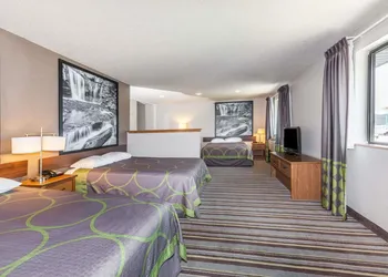 Super 8 by Wyndham Dunbar/Charleston Area hotel thumbnail 8