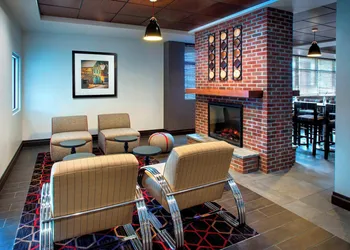 Four Points by Sheraton Charleston hotel thumbnail 2