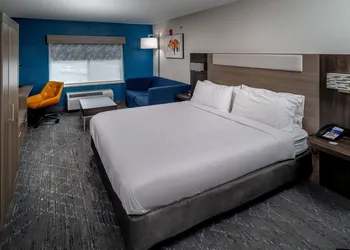 Holiday Inn Express Charleston-Kanawha City by IHG hotel thumbnail 5