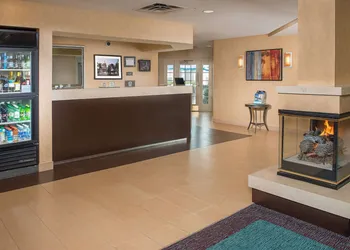 Sonesta ES Suites Charleston hotel thumbnail 2