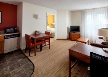 Sonesta ES Suites Charleston hotel thumbnail 8