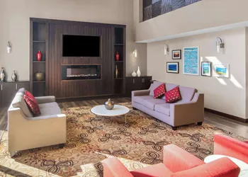 Best Western Plus Osoyoos Hotel & Suites hotel thumbnail 4