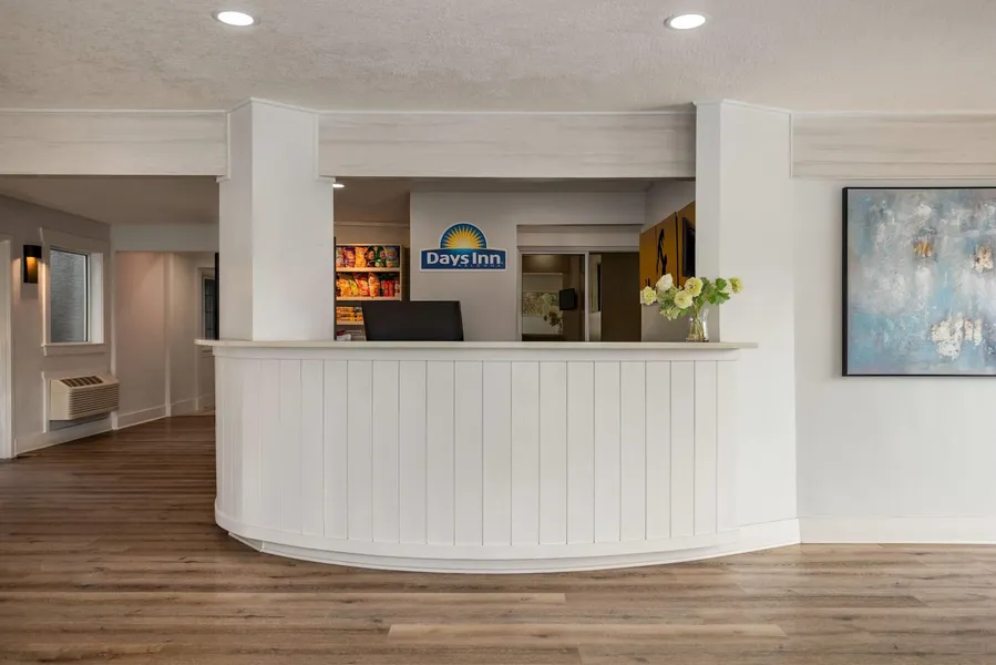 Days Inn by Wyndham Kelowna hotel detail image 2
