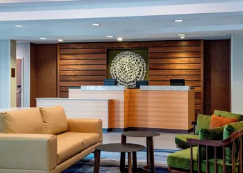 Fairfield Inn and Suites by Marriott Kelowna hotel thumbnail 2