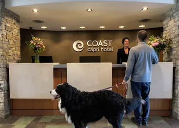 Coast Capri Hotel hotel thumbnail 6