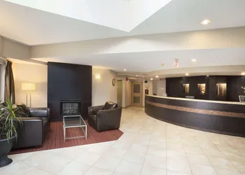 Super 8 by Wyndham West Kelowna BC hotel thumbnail 2