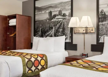 Quality Inn & Suites hotel thumbnail 7