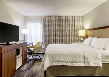 Hampton Inn Minneapolis/St. Paul-Woodbury hotel thumbnail 6
