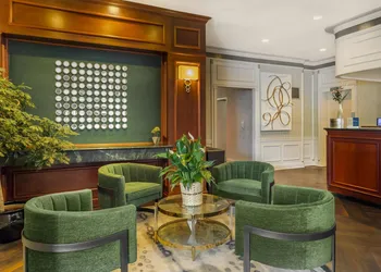 Best Western Queens Gold Coast hotel thumbnail 2