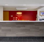 Econo Lodge Inn & Suites Oconto hotel detail image 3