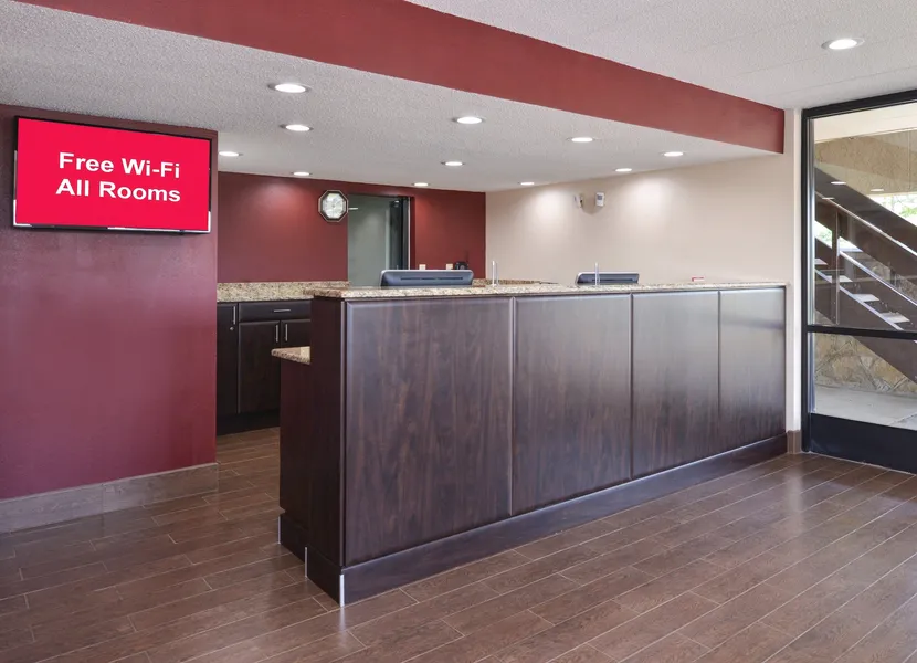 Red Roof Inn Champaign - University hotel detail image 2