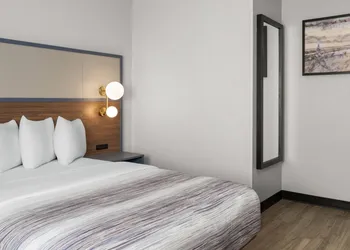 AmericInn by Wyndham Urbana/Champaign University Area hotel thumbnail 7