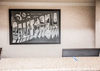 Pelican Inn Monterey hotel thumbnail 4