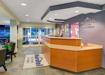 Microtel Inn & Suites by Wyndham Cherokee hotel thumbnail 2