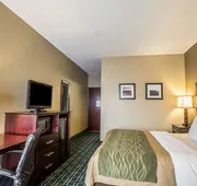 Quality Inn Franklin hotel detail image 7