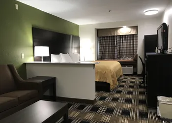 Quality Inn & Suites Maggie Valley - Cherokee Area hotel thumbnail 7