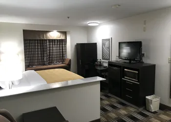 Quality Inn & Suites Maggie Valley - Cherokee Area hotel thumbnail 8