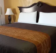 American Regency Inn hotel detail image 7