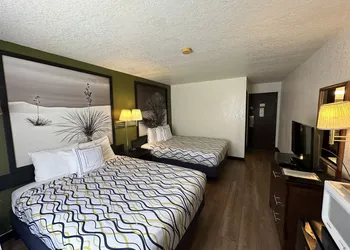 Simple Rewards Inn hotel thumbnail 5