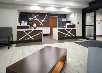 Four Points by Sheraton Fayetteville Fort Bragg hotel thumbnail 3