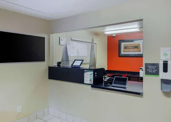 Extended Stay America Select Suites Fayetteville Owen Dr hotel thumbnail 2