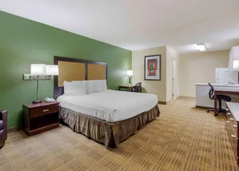 Extended Stay America Select Suites Fayetteville Owen Dr hotel thumbnail 7