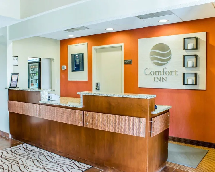 Comfort Inn Fayetteville near Fort Bragg hotel detail image 2