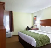Comfort Inn Fayetteville near Fort Bragg hotel detail image 7