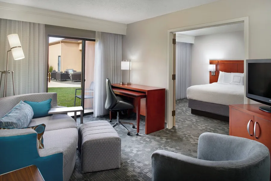 Courtyard by Marriott Fayetteville hotel detail image 6