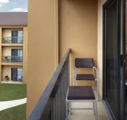 Courtyard by Marriott Fayetteville hotel detail image 7
