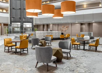 DoubleTree by Hilton Springfield hotel thumbnail 3