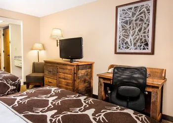 Bass Pro Shops Angler's Lodge hotel thumbnail 5