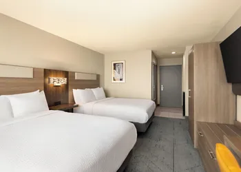 Holiday Inn Express Morgantown by IHG hotel thumbnail 4