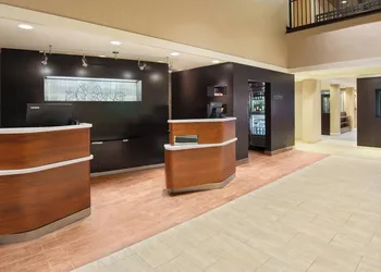 Courtyard by Marriott Springfield Airport hotel thumbnail 4