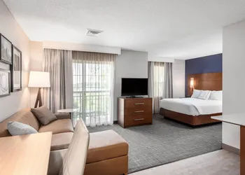 Residence Inn by Marriott Springfield hotel thumbnail 7