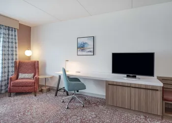 Hilton Garden Inn Clarksburg Bridgeport hotel thumbnail 6