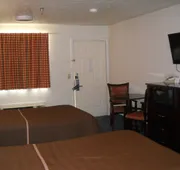 Travelodge by Wyndham Parkersburg hotel detail image 4