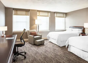 Sheraton Commander Hotel hotel thumbnail 6