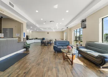Americas Best Value Inn & Suites Livingston hotel thumbnail 2
