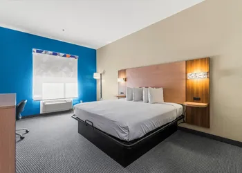 Americas Best Value Inn & Suites Livingston hotel thumbnail 7