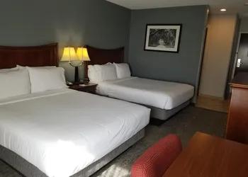 Wingate by Wyndham Savannah I-95 North hotel thumbnail 8