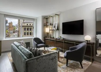 Thompson Central Park New York, by Hyatt hotel thumbnail 5