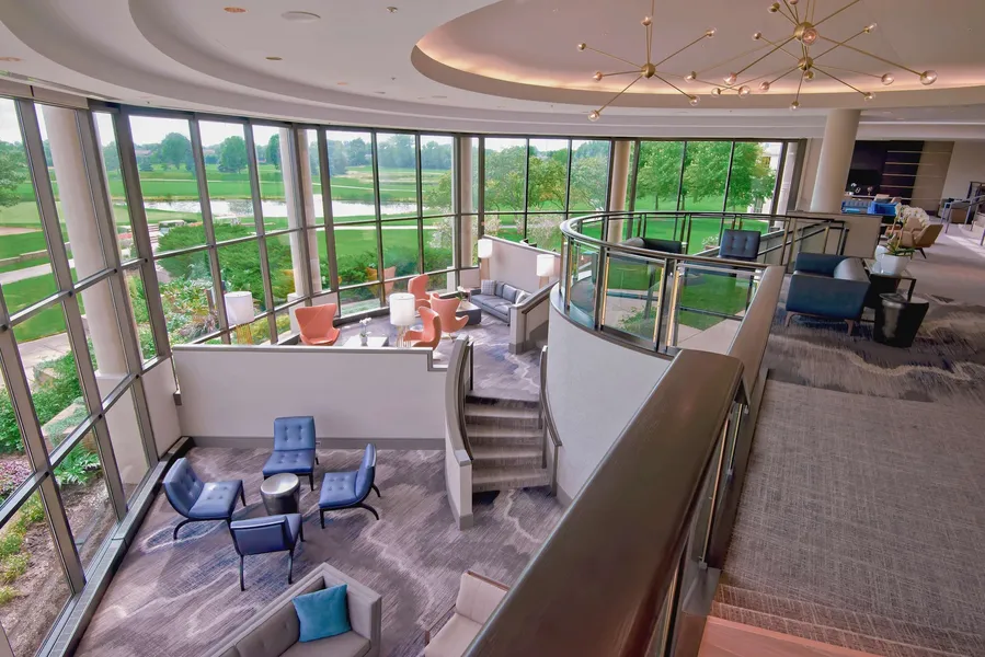 Hilton Chicago/Oak Brook Hills Resort & Conference Center hotel detail image 2