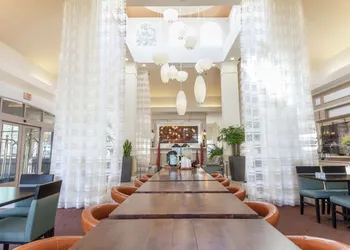 Hilton Garden Inn Palm Springs - Rancho Mirage hotel thumbnail 4